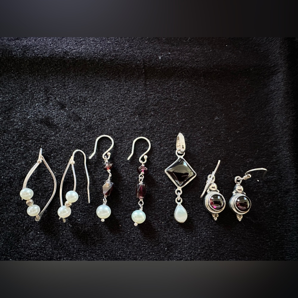 Garnet-type Stone and Pearl Pendant and Earrings